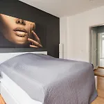 2 Altbauwohnung In Mitte 24-7 Check In Apartamento Kiel