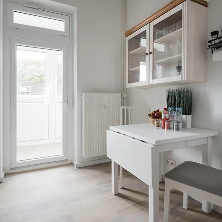 2 Altbauwohnung In Mitte 24-7 Check In *