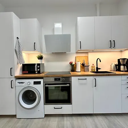 2 Altbauwohnung In Mitte 24-7 Check In *