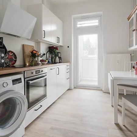 2 Altbauwohnung In Mitte 24-7 Check In *
